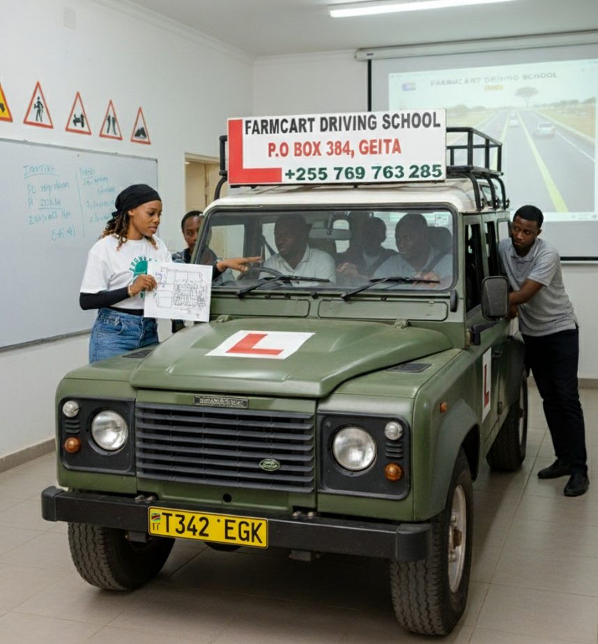 Magari ya mafunzo ya Farmcart Driving School yenye chapa Geita
